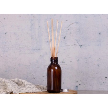 84 x 150ml amber bottle with silver lid