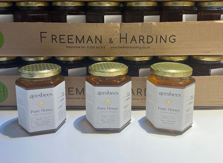 1584 x 280ml Hexagonal Jars & lids