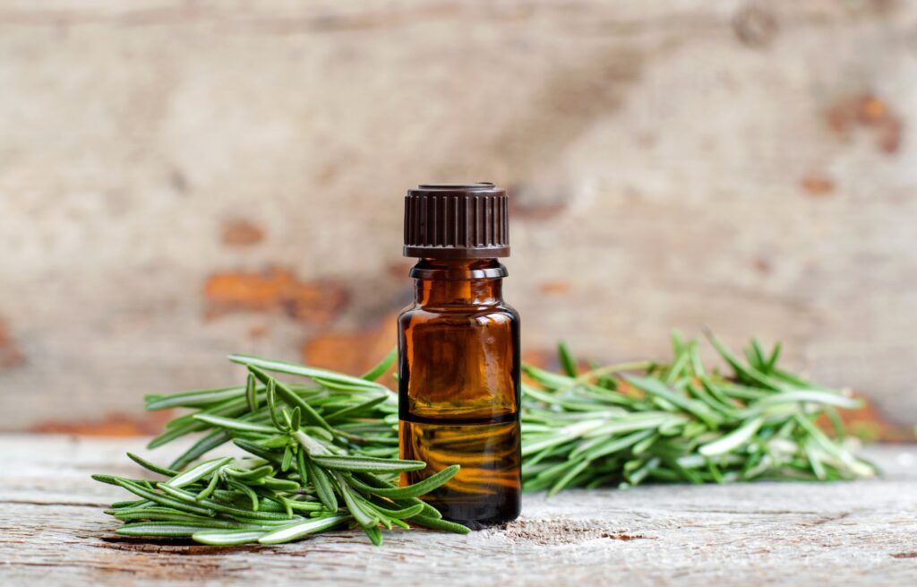 smallbottleofessentialoil[1]